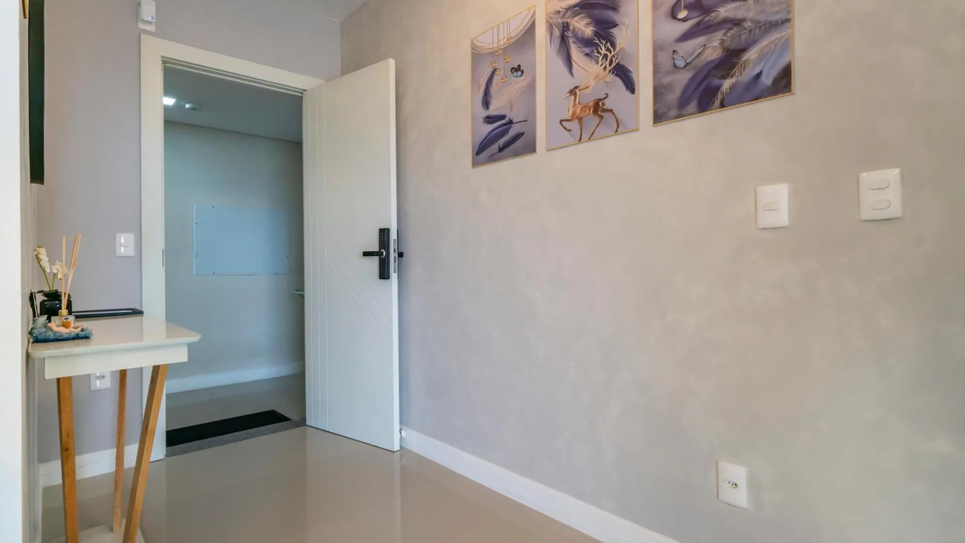 Encantador Apartamento 100M Da Praia Com Vista Mar Porto Belo Brasilien