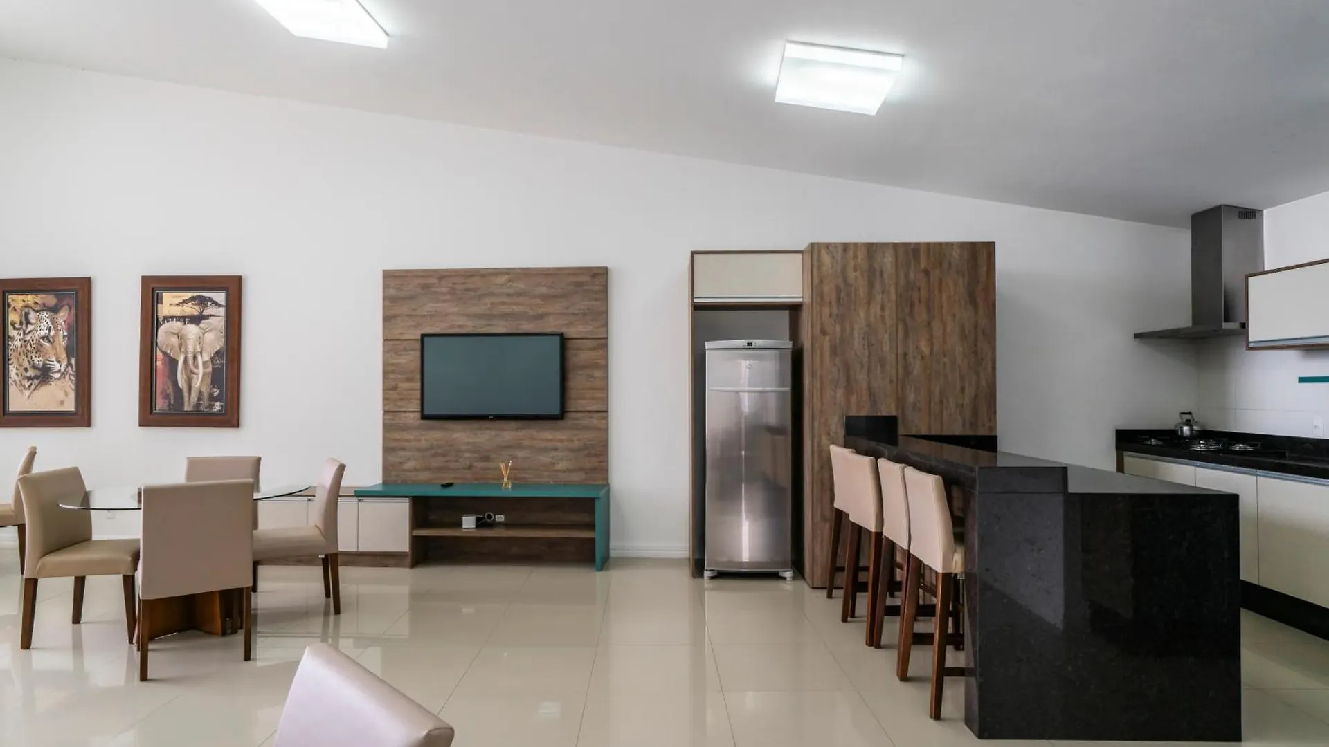 Encantador Apartamento 100M Da Praia Com Vista Mar Порту-Белу Апартаменты
