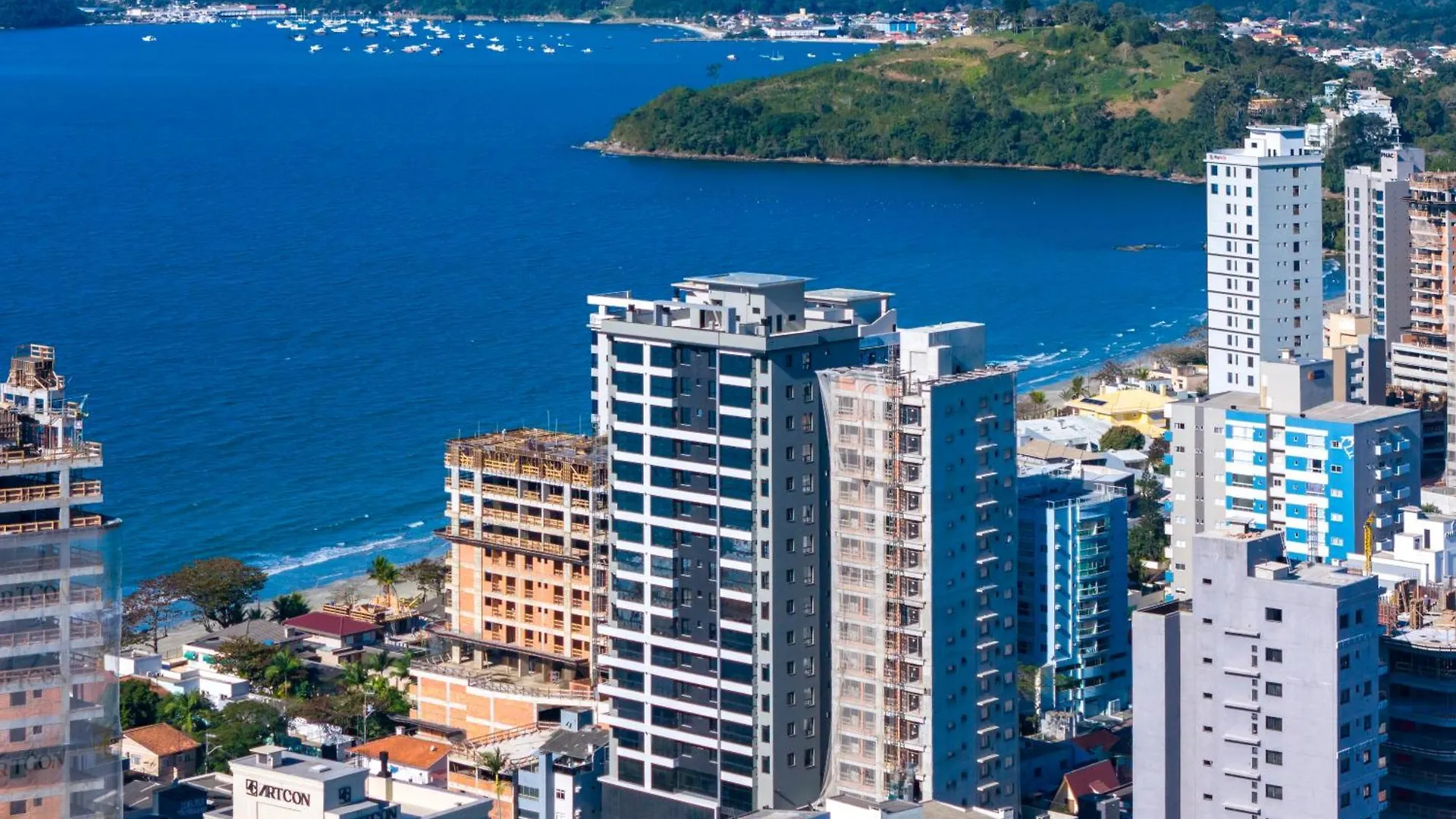 Апартаменты Encantador Apartamento 100M Da Praia Com Vista Mar Порту-Белу